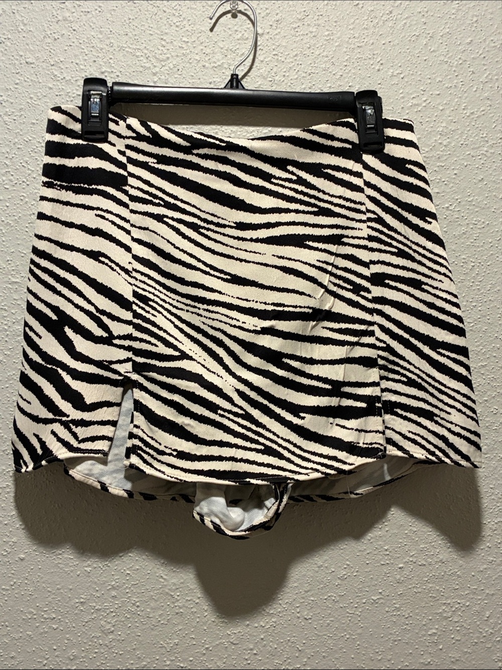 Zara Zebra-Print Skort - Black & White